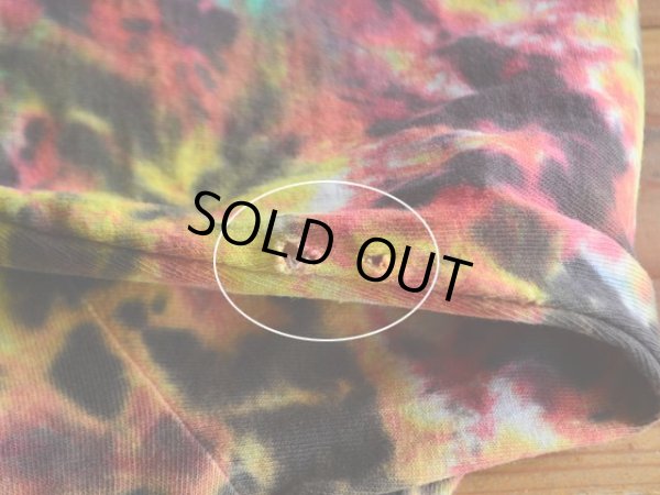 左袖に少々ダメージ。