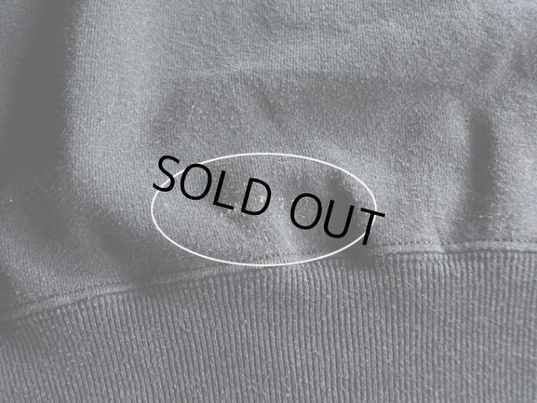 フロント裾に僅かな色落ち。