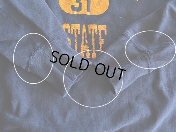 袖口・袖リブに少々スレダメージ。