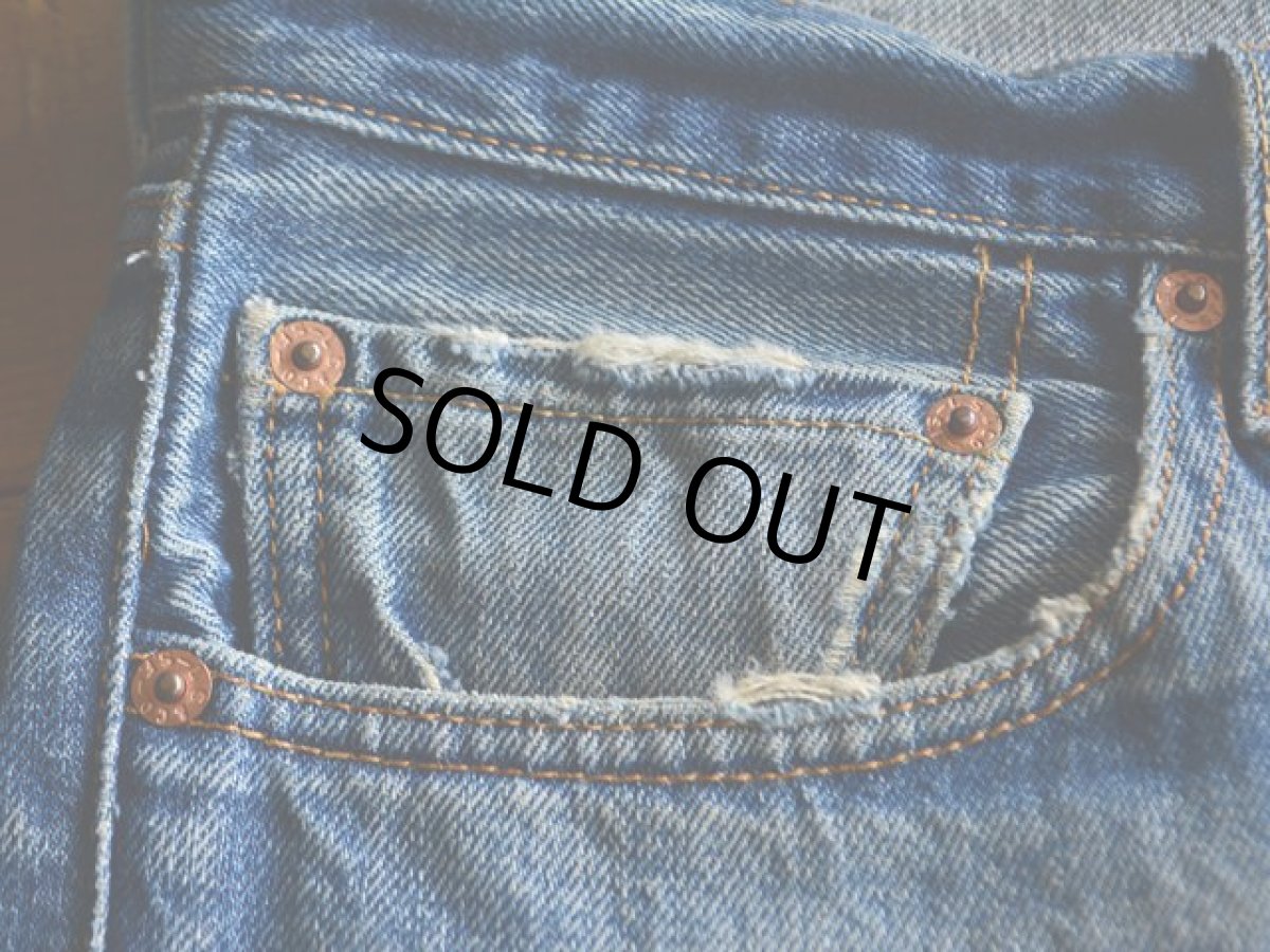 フロントポケット回りに少々スレダメージ。