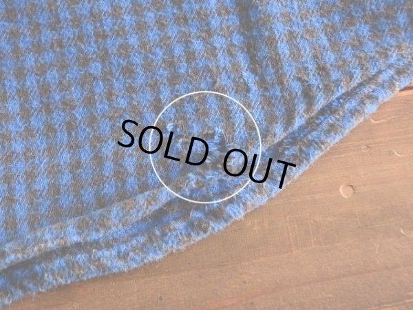 バック裾に少々ダメージ。