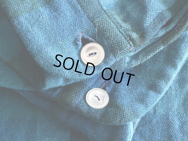 両カフスボタンの付け替え。