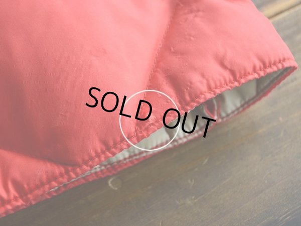 バック裾に僅かなダメージ。