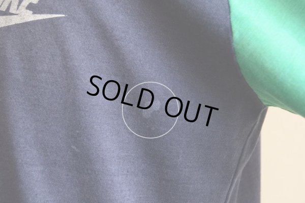 画像15: 1970s NIKE VネックTシャツ　 表記L 