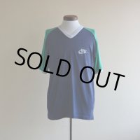 1970s NIKE VネックTシャツ　 表記L 