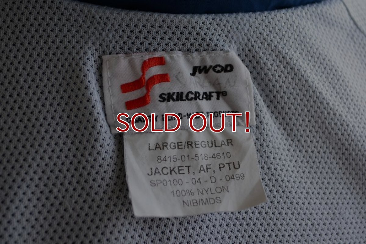 画像18: 2000s US.AIR FORCE PTU ナイロントレーニングジャケット　 表記LARGE-REGULAR  (18)