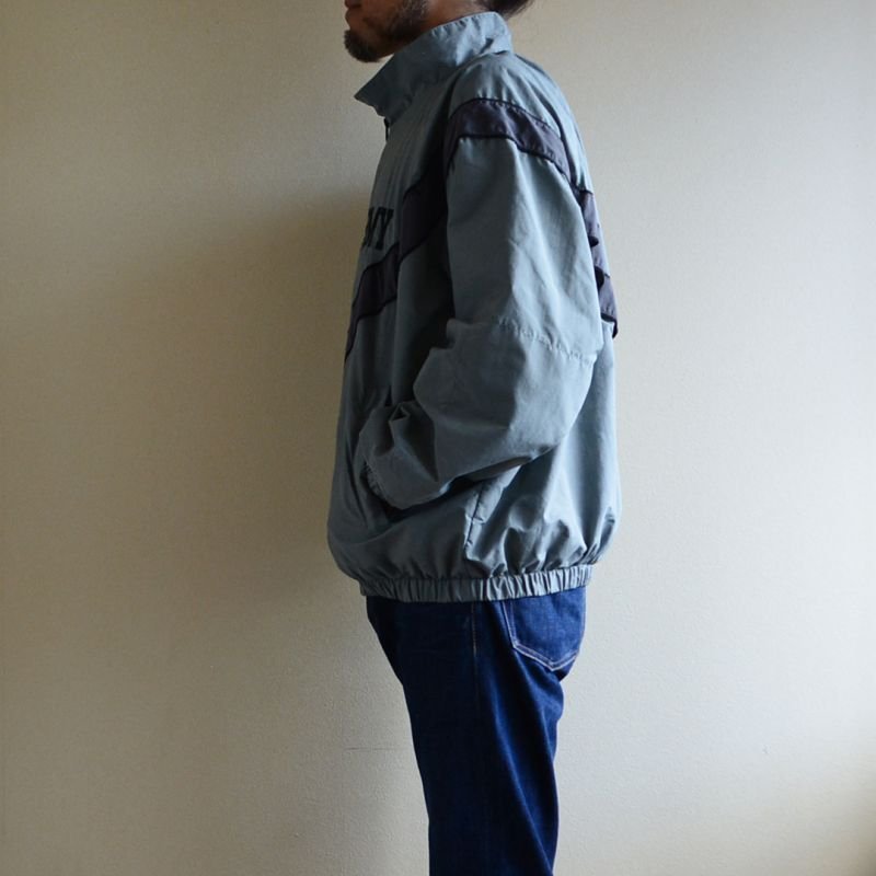 画像2: 2010s US.ARMY PFU ナイロントレーニングジャケット　 全面ACU迷彩リフレクト　 表記MEDIUM-REGULAR 