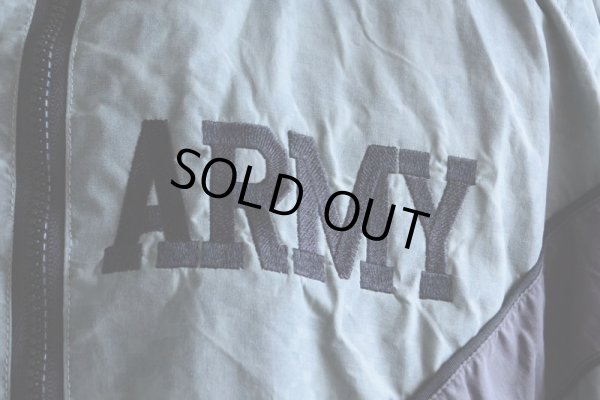 画像8: 2010s US.ARMY PFU ナイロントレーニングジャケット　 全面ACU迷彩リフレクト　 表記SMALL-REGULAR 