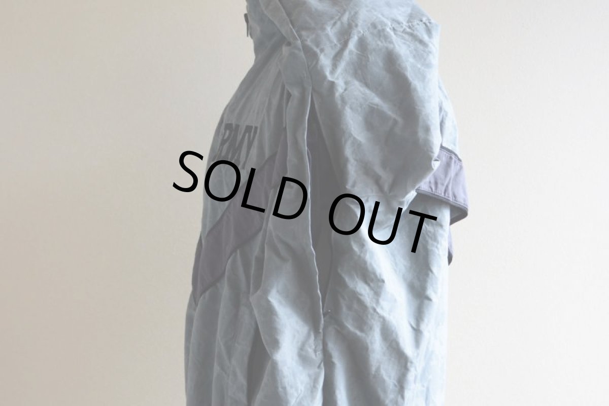 画像14: 2010s US.ARMY PFU ナイロントレーニングジャケット　 全面ACU迷彩リフレクト　 表記SMALL-REGULAR  (14)