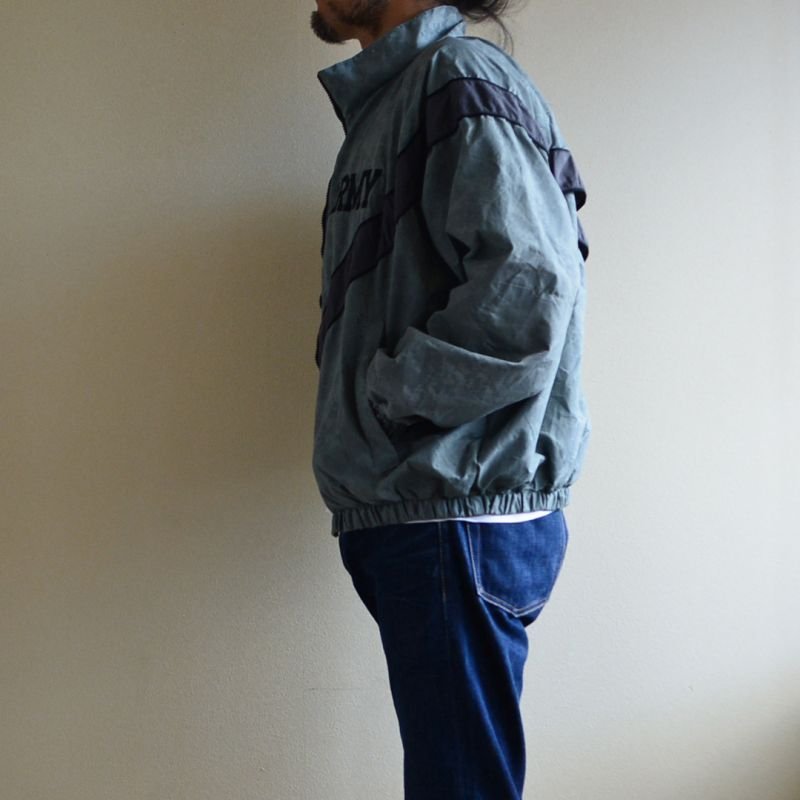 画像2: 2010s US.ARMY PFU ナイロントレーニングジャケット　 全面ACU迷彩リフレクト　 表記SMALL-REGULAR 