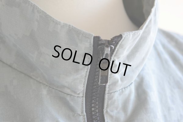 画像7: 2010s US.ARMY PFU ナイロントレーニングジャケット　 全面ACU迷彩リフレクト　 表記MEDIUM-REGULAR 