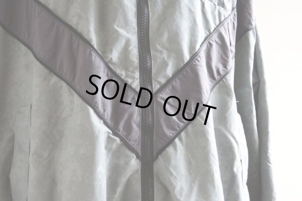 画像10: 2010s US.ARMY PFU ナイロントレーニングジャケット　 全面ACU迷彩リフレクト　 表記SMALL-REGULAR 