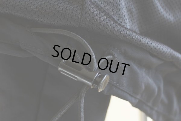 画像18: 2010s US.ARMY APFU ナイロントレーニングジャケット　 表記MEDIUM-REGULAR 