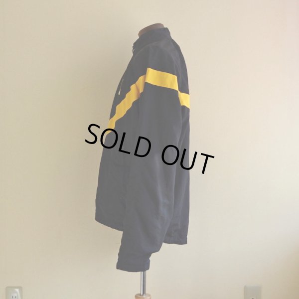 画像4: 2010s US.ARMY APFU ナイロントレーニングジャケット　 表記MEDIUM-LONG 