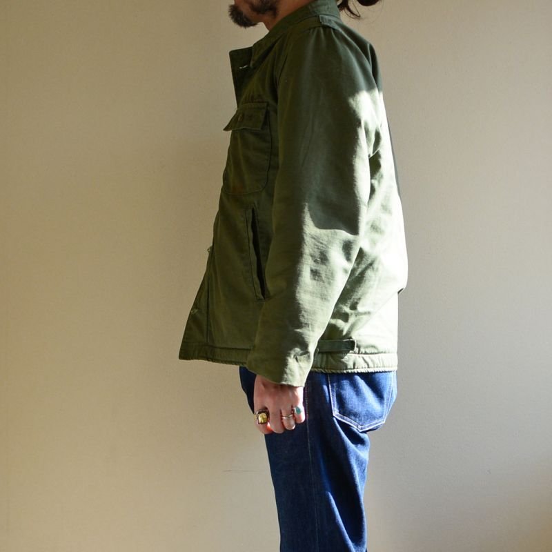 画像2: 1960s US.NAVY A-2デッキジャケット ステンシル入り 表記MEDIUM