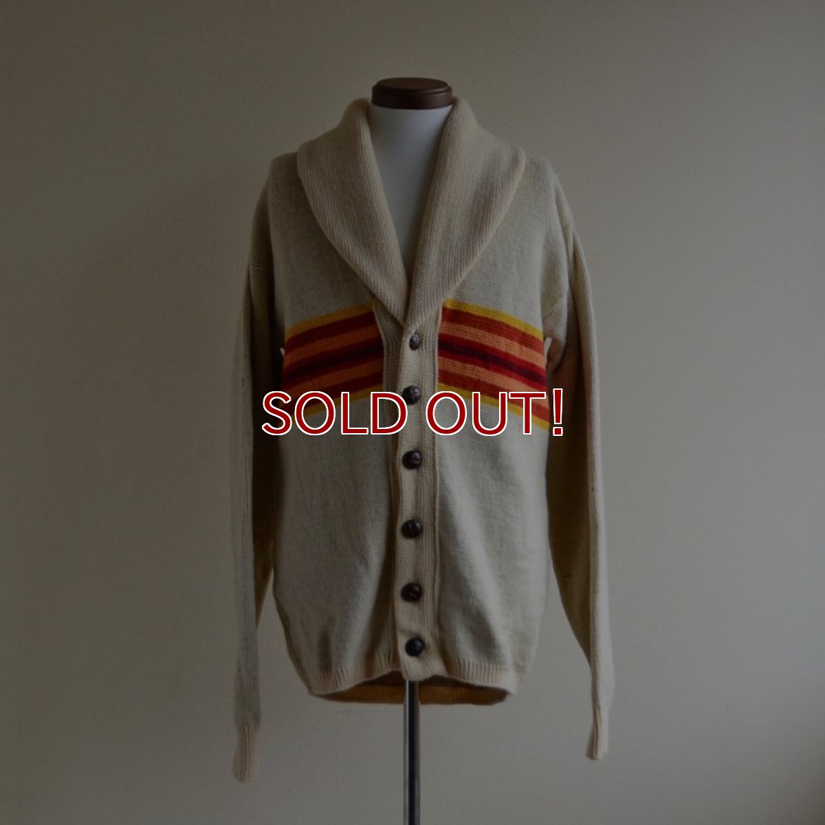 画像1: 1970s PENDLETON ショールカラーニットカーディガン　 チーフジョセフ柄　 表記L  (1)
