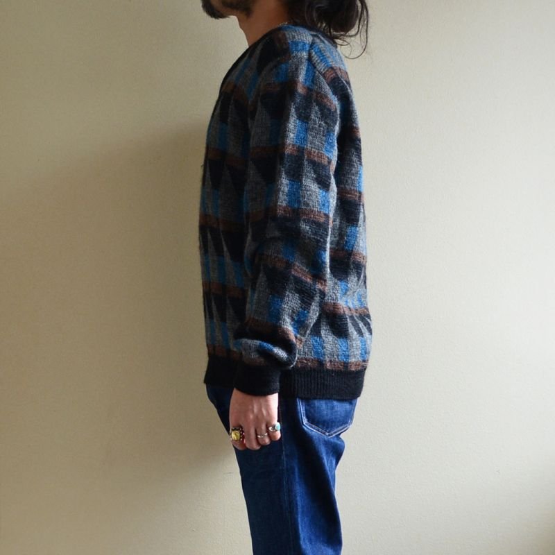 画像2: 1970s PENDLETON Vネックウールセーター 表記L