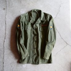 画像1: 1950s US.ARMY ユーティリティシャツ　 1st初期　 表記MEDIUM  (1)