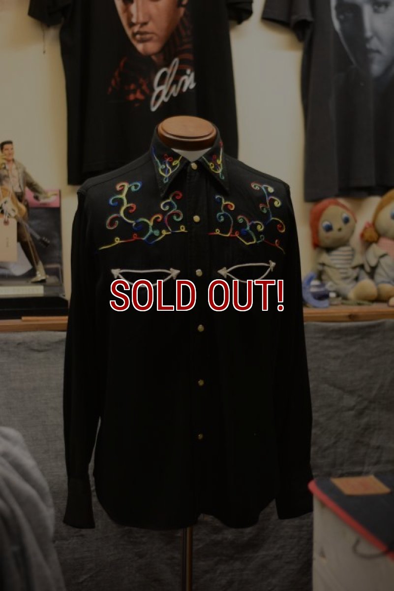 画像3: 1950s LasVegas ブラックレーヨン刺繍ウエスタンシャツ　 実寸M  (3)