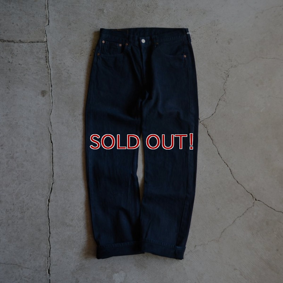 画像1: EURO LEVI'S 501BLK　 表記W31 L32  (1)