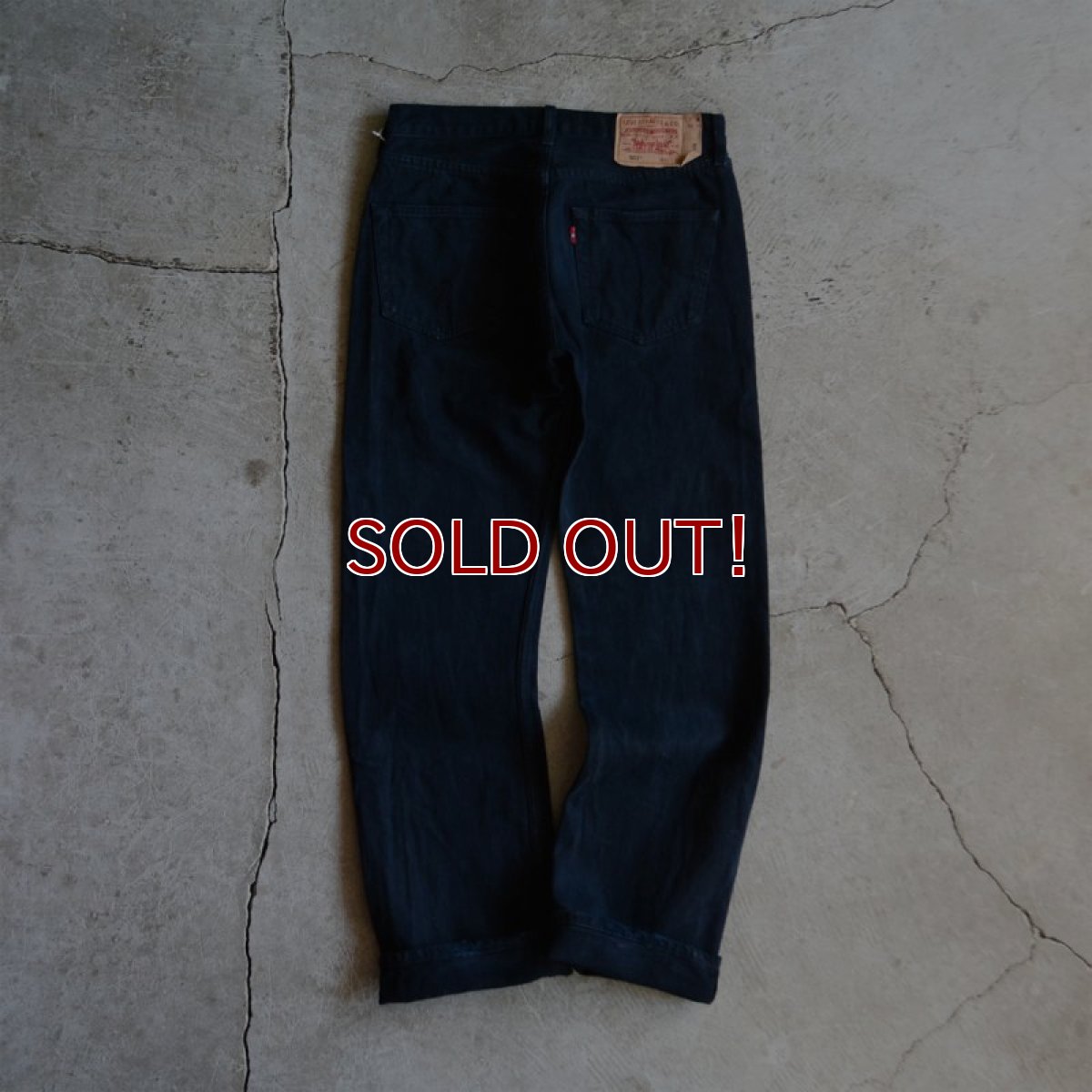 画像2: EURO LEVI'S 501BLK　 表記W31 L32  (2)