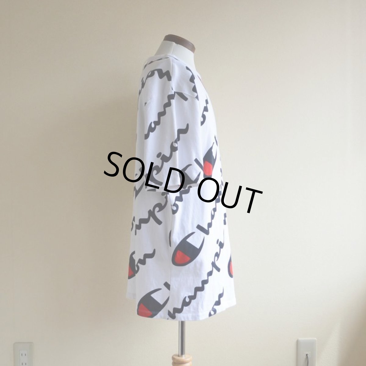 画像2: Champion 総柄Tシャツ　 表記XL  (2)