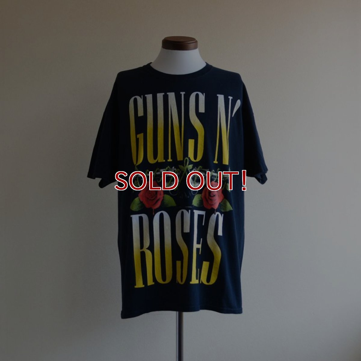 画像1: 2000s〜 GUNS N' ROSES Tシャツ　 表記XL  (1)