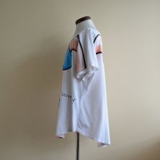 画像4: 1990s〜 ビキニだまし絵Tシャツ　 両面プリント　 実寸XL〜  (4)