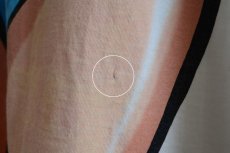 画像7: 1990s〜 ビキニだまし絵Tシャツ　 両面プリント　 実寸XL〜  (7)