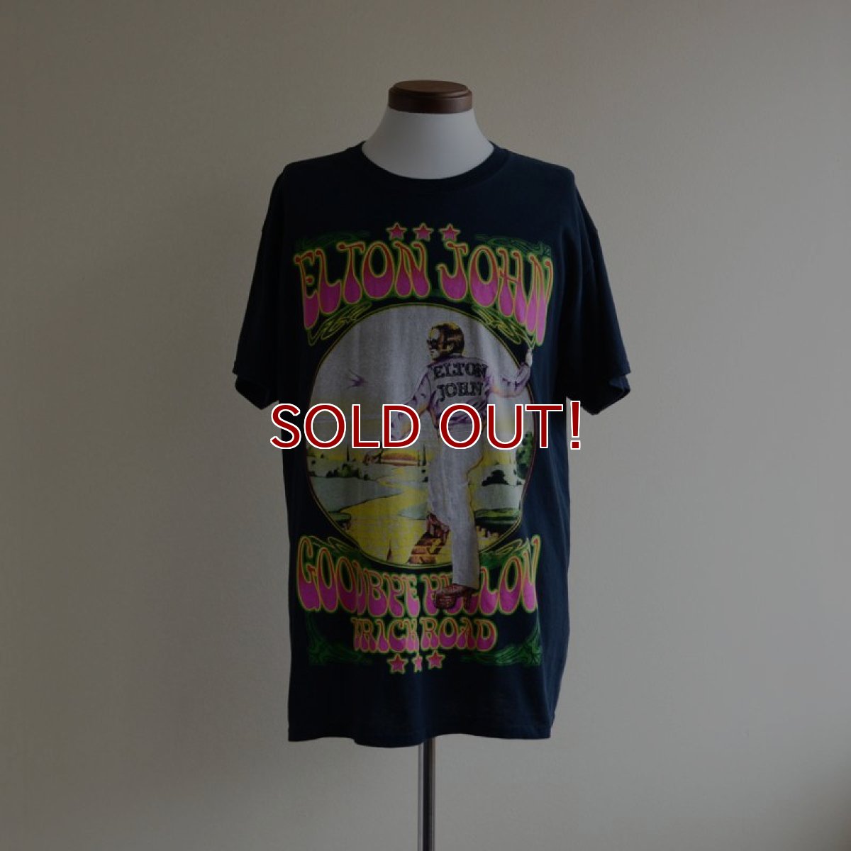 画像1: 2000s〜 ELTON JOHN GOODBYE YELLOW BRICK ROAD 2016 WORLD TOUR Tシャツ　 表記L  (1)