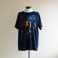 インディアンと宇宙Tシャツ　 表記L 