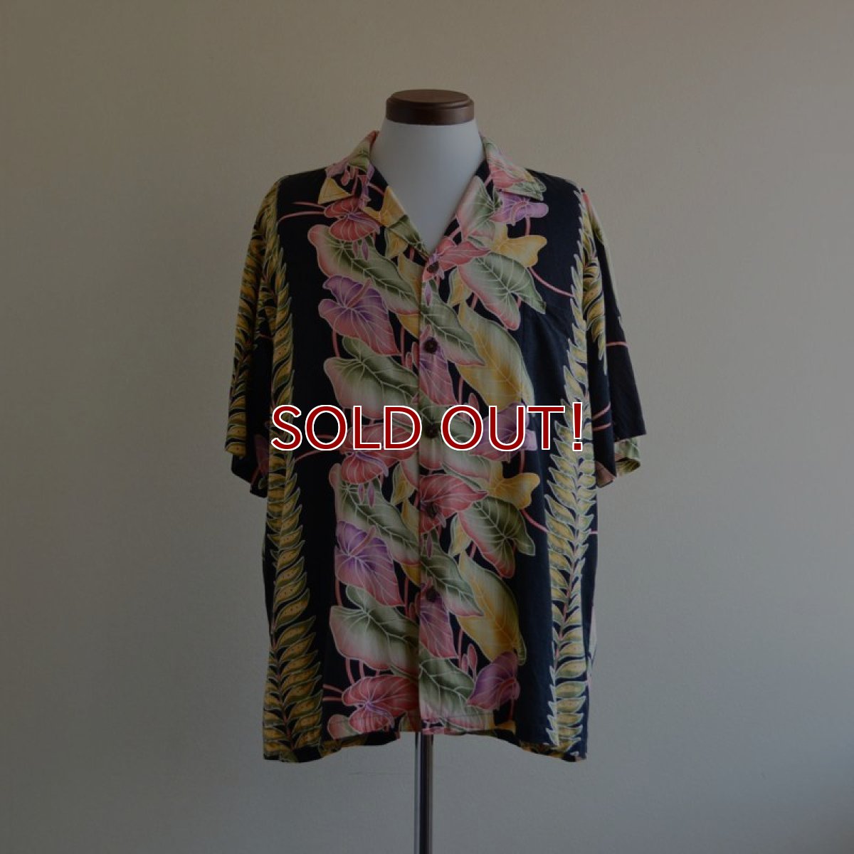画像1: HILO HATTIE ボーダーパターンアロハシャツ　 COTTON×RAYON　 実寸L-XL  (1)