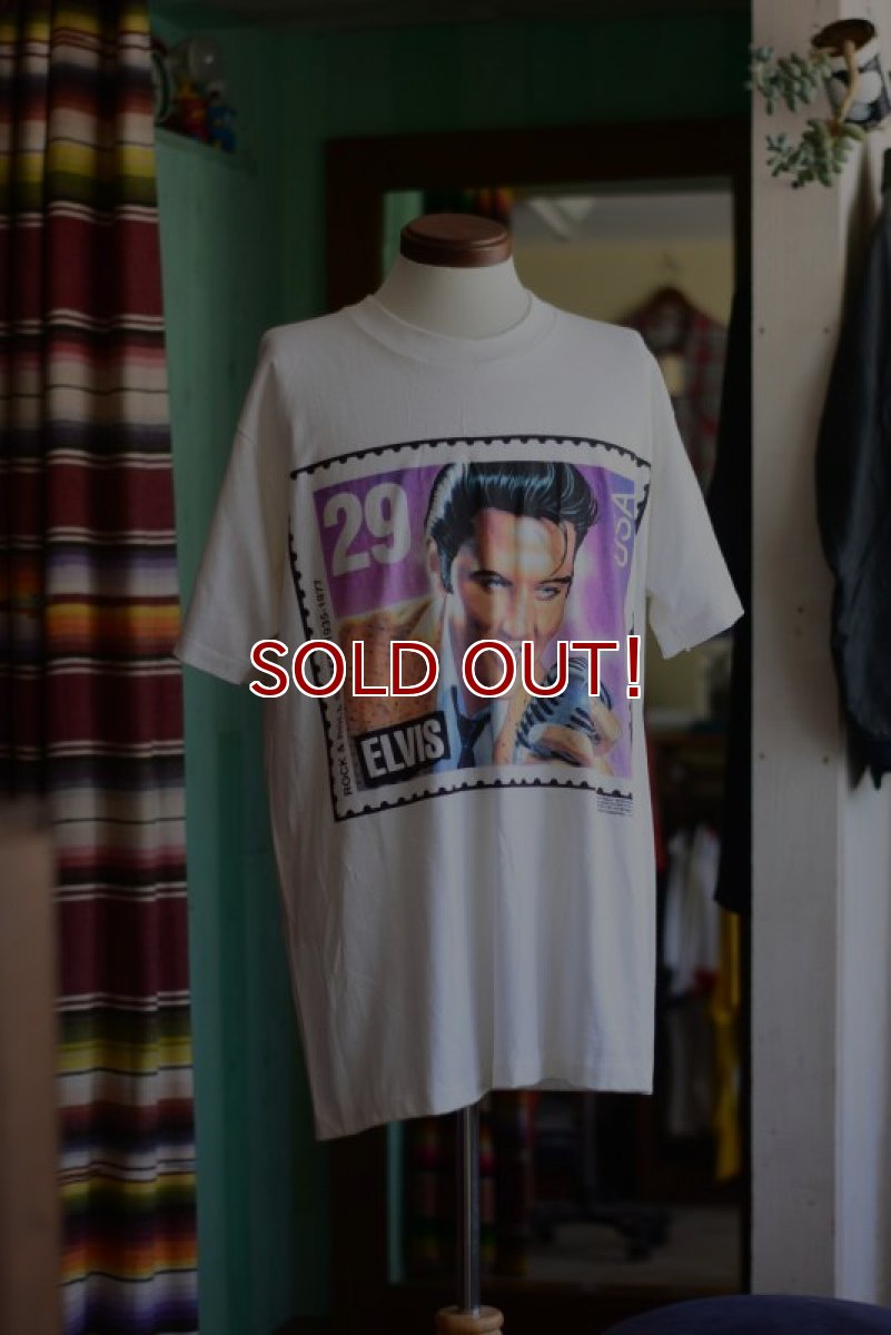 画像2: 1990s ELVIS 29￠Stamp Tシャツ　 DEAD STOCK　 表記L  (2)