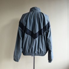 画像3: 1990s US.ARMY IPFU ナイロントレーニングジャケット　 表記MEDIUM-SHORT  (3)