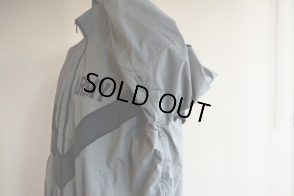 画像10: 2000s US.ARMY PFU ナイロントレーニングジャケット　 表記MEDIUM-REGULAR 