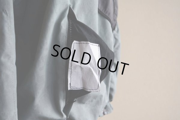 画像9: 2000s US.ARMY IPFU ナイロントレーニングジャケット　 全面ACU迷彩リフレクト　 表記MEDIUM-REGULAR 