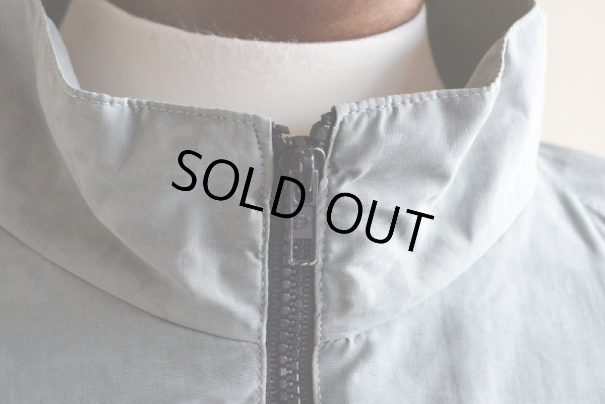 画像7: 2000s US.ARMY IPFU ナイロントレーニングジャケット　 全面ACU迷彩リフレクト　 表記MEDIUM-REGULAR  (7)