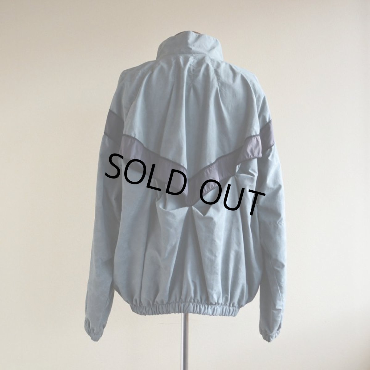 画像3: 2000s US.ARMY IPFU ナイロントレーニングジャケット　 全面ACU迷彩リフレクト　 表記MEDIUM-REGULAR  (3)