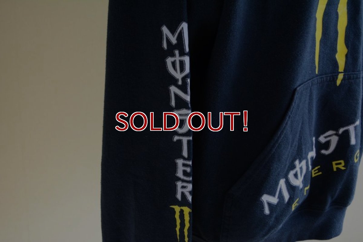 画像13: MONSTER × RedBull スウェットパーカー　 表記L  (13)