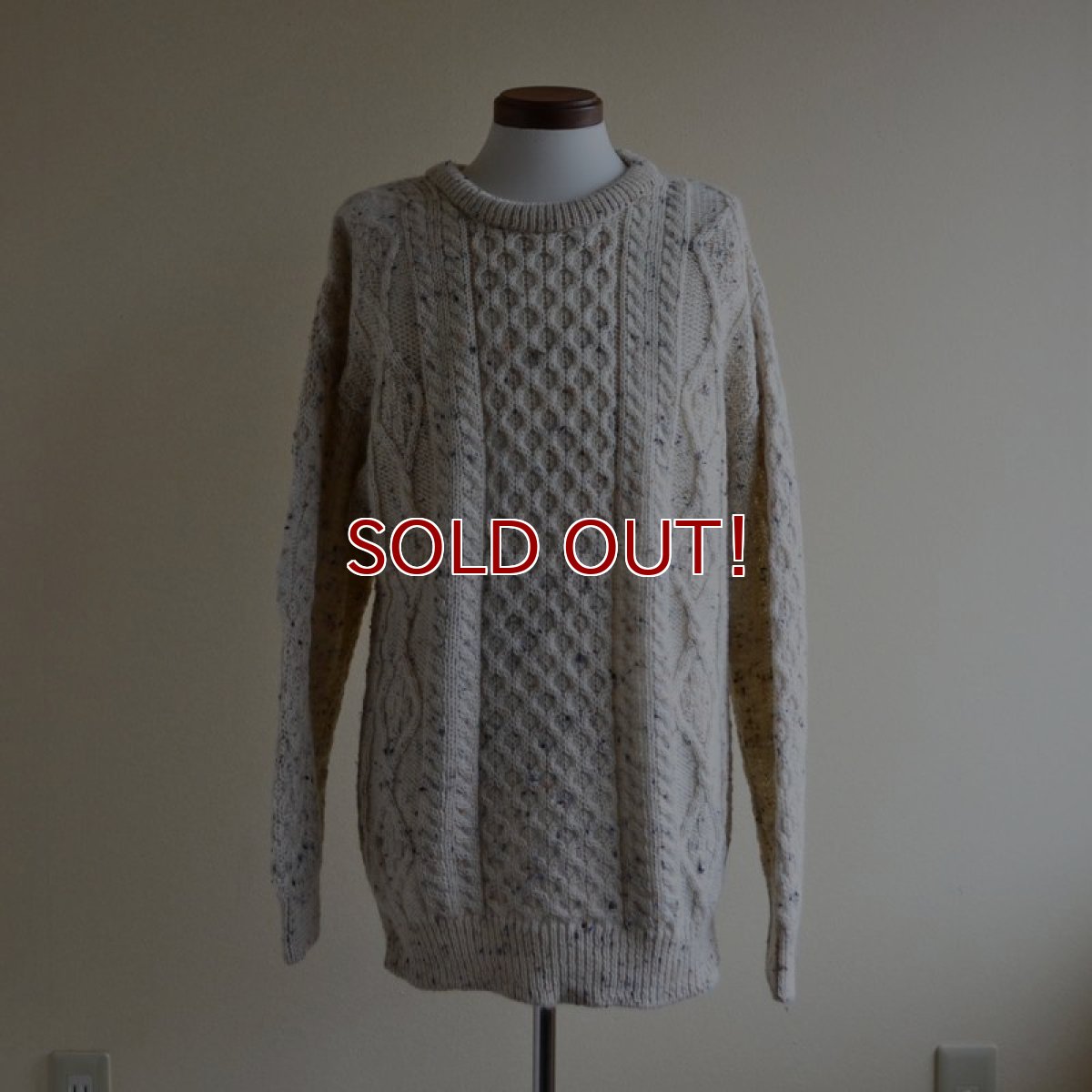 画像1: ARAN CRAFTS フィッシャーマンセーター　 MADE IN IRELAND　 表記XL  (1)