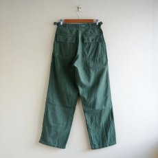 画像2: 1960s US.ARMY コットンベイカーパンツ　 アジャスター付き　 表記SMALL  (2)