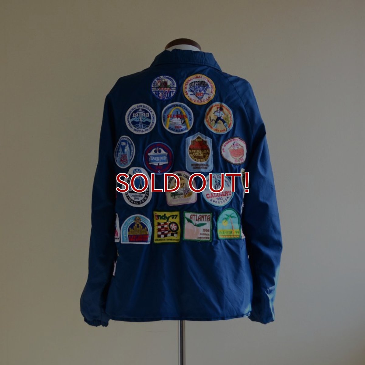 画像1: 1980s HARTWELL ナイロンコーチジャケット　 表記L  (1)