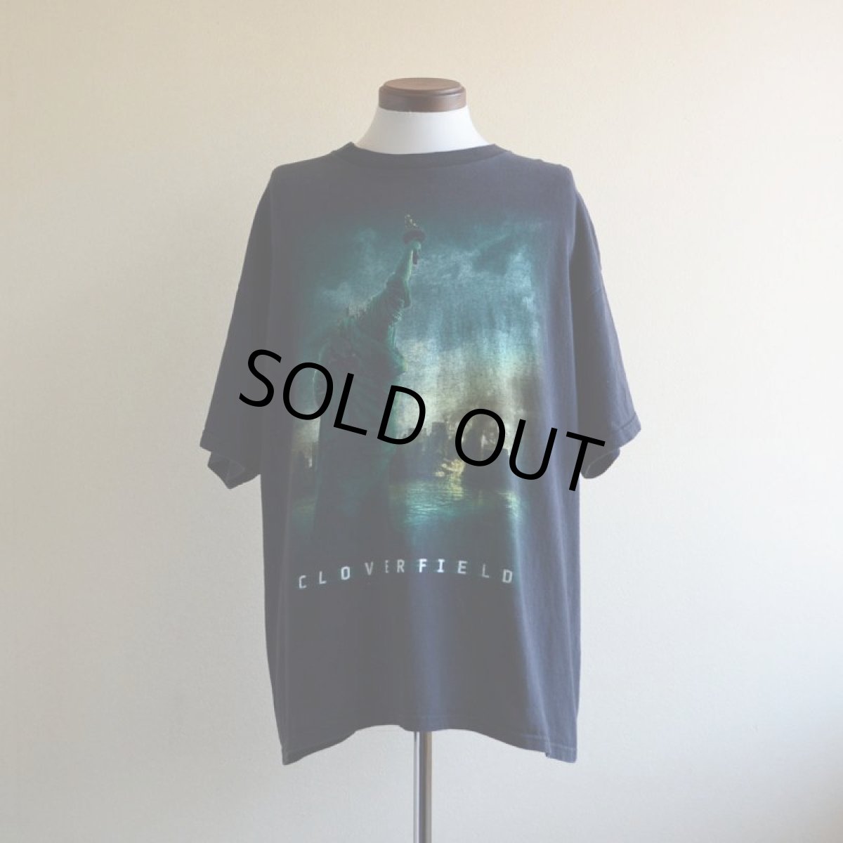 画像1: 2000s CLOVERFIELD ムービーTシャツ　 表記XL  (1)