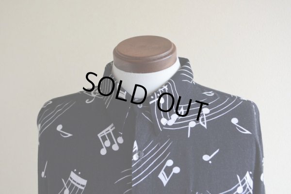 画像6: 1990s 音符柄レーヨンシャツ  表記L