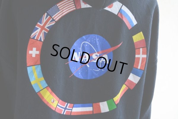 画像12: NASA スウェットパーカー  表記L