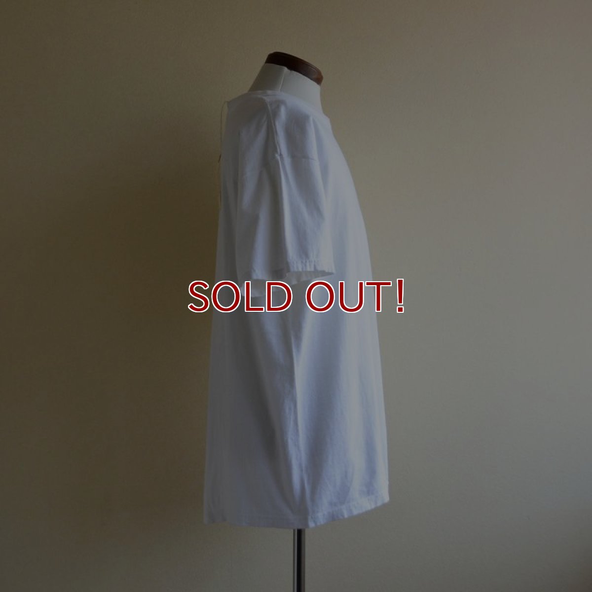 画像2: 2000s FRUIT OF THE LOOM プレーンTシャツ　 100％ COTTON　 表記XL  (2)