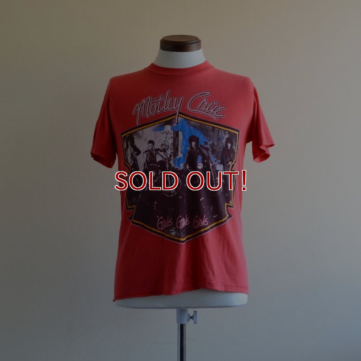 画像1: 1980s Motley Crue " Girls Girls Girls" Tシャツ　 表記M  (1)