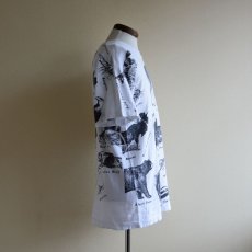 画像2: 1990s アニマルプリント 総柄Tシャツ　 MADE IN USA　 表記L  (2)