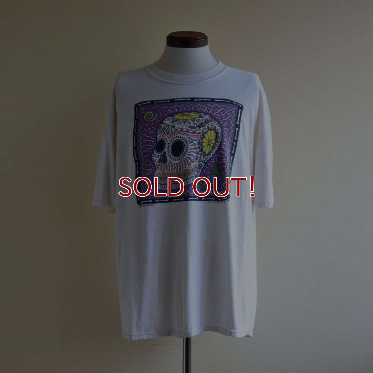 画像1: 1990s TESOROS カラベラアートTシャツ　 表記XL  (1)