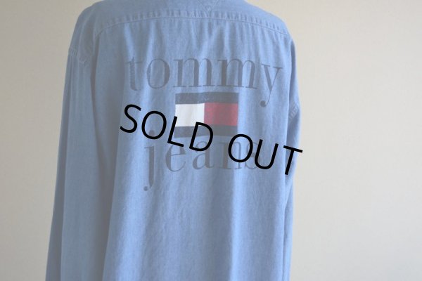 画像12: 1990s TOMMY JEANS シャンブレーシャツ  表記L